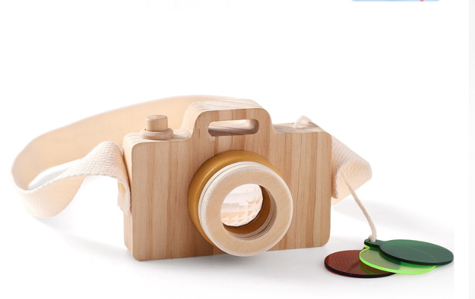 Little Explorer Wooden Camera