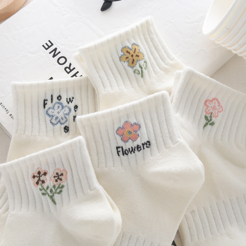 White Floral Ankle Socks