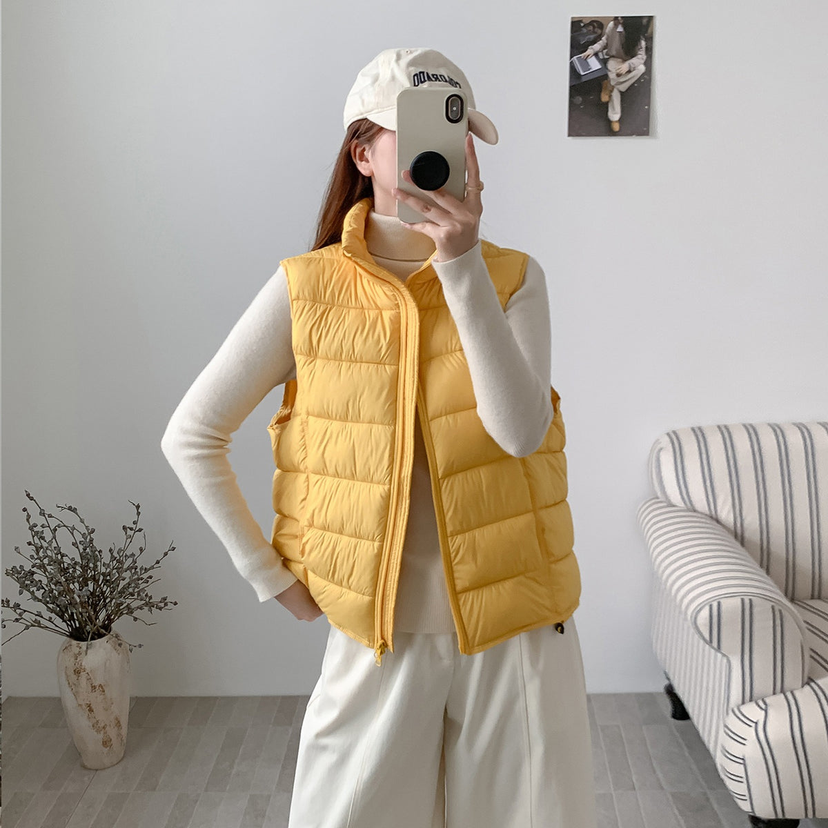 Women's Stylish Puffer Cotton Vest with Stand Collar