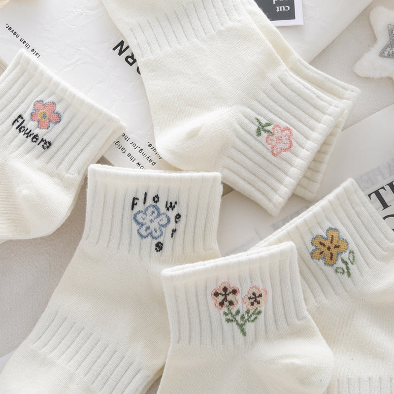 White Floral Ankle Socks